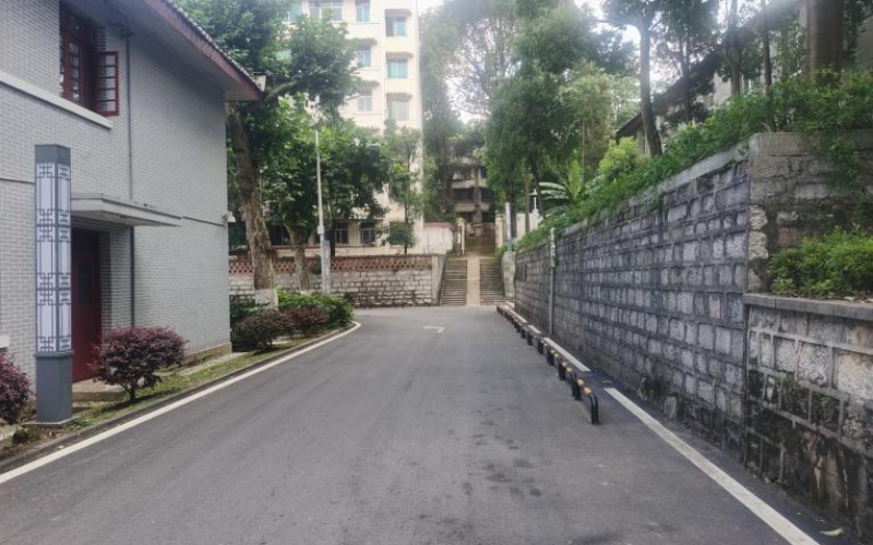 貴州省機關事務管理局國有資產管理服務中心貴陽市花溪區(qū)清溪路40幢6層261號房屋招租