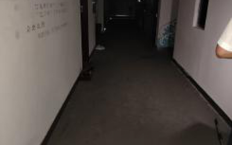 文化新地商住樓1-3層轉(zhuǎn)讓（持有方：貴州省機(jī)關(guān)事務(wù)管理局國(guó)有資產(chǎn)管理服務(wù)中心）