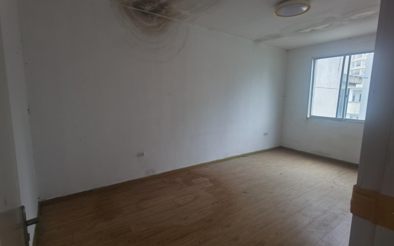 （降價）護國路153號3單元8層22號住宅轉(zhuǎn)讓（持有方：貴州省機關事務管理局國有資產(chǎn)管理服務中心）(二次掛牌)